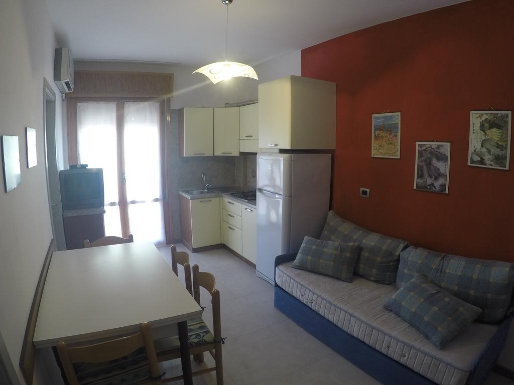 Condominio Cristina - Agenzia Cocal Caorle Eksteriør bilde